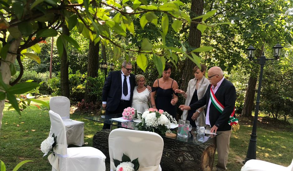 Il matrimonio di Saverio e Luciana a Venegono Inferiore, Varese