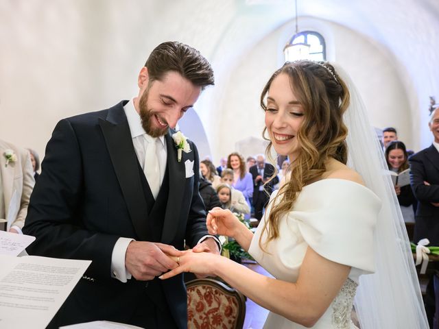 Il matrimonio di Riccardo e Giulia a Comignago, Novara 33