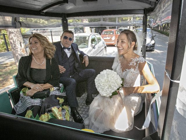 Il matrimonio di Stefano e Chiara a Porto San Giorgio, Fermo 17