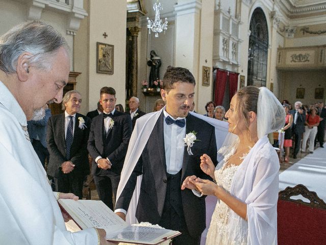 Il matrimonio di Stefano e Chiara a Porto San Giorgio, Fermo 28