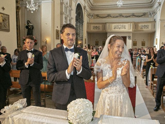 Il matrimonio di Stefano e Chiara a Porto San Giorgio, Fermo 30