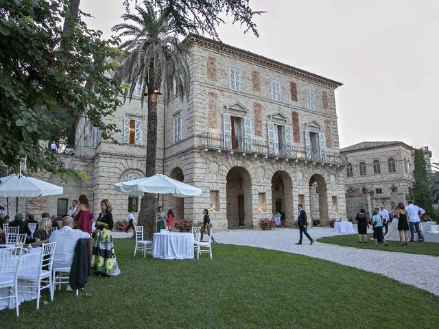 Il matrimonio di Stefano e Chiara a Porto San Giorgio, Fermo 86