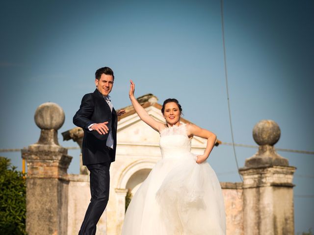 Il matrimonio di Enrico e Mara a Maserada sul Piave, Treviso 89