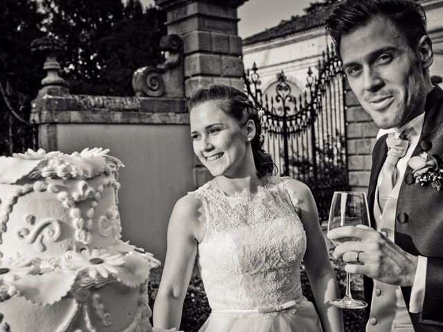 Il matrimonio di Enrico e Mara a Maserada sul Piave, Treviso 97