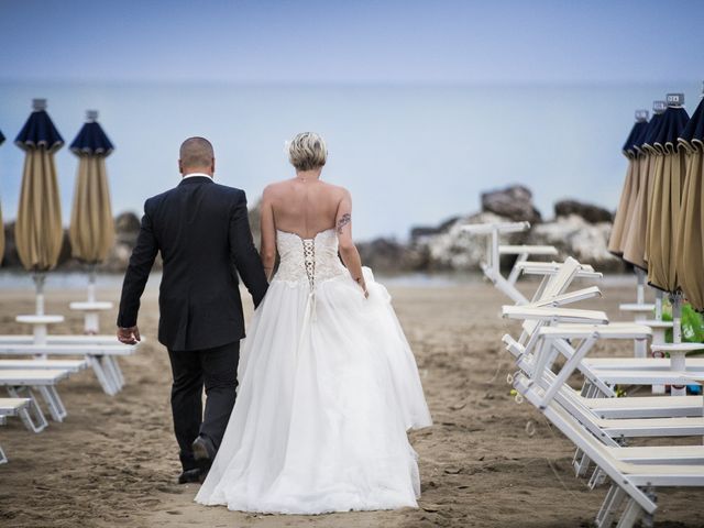 Il matrimonio di Matteo e Alessia a Misano Adriatico, Rimini 23