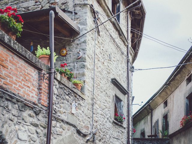 Il matrimonio di Kevin e Erica a Casola in Lunigiana, Massa Carrara 3