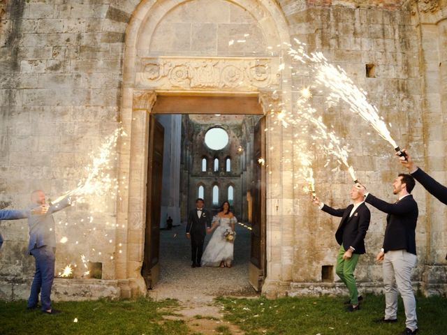 Il matrimonio di Giuseppe e Elena a Chiusdino, Siena 43