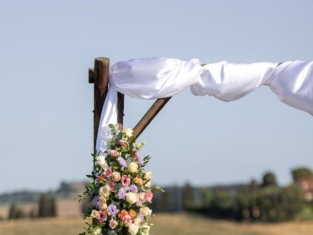 Il matrimonio di Fabrizio e Irene a Collesalvetti, Livorno 21