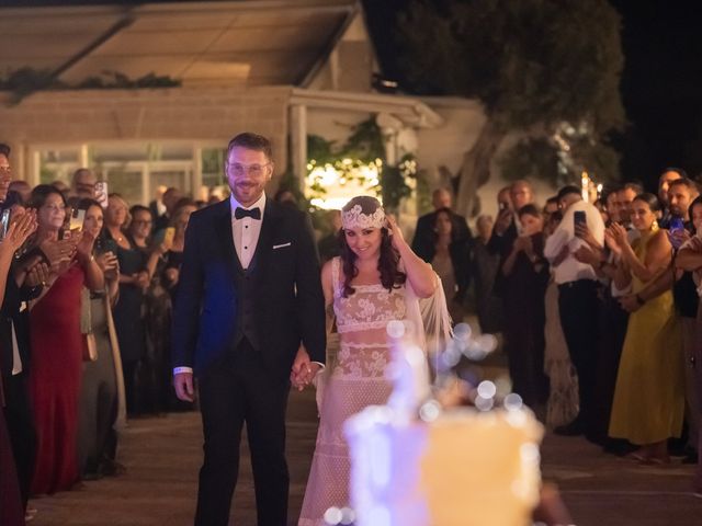 Il matrimonio di Giorgia e Niki a Cisternino, Brindisi 24