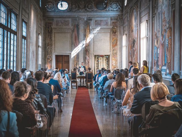 Il matrimonio di Valentino e Rosanna a Sacile, Pordenone 23