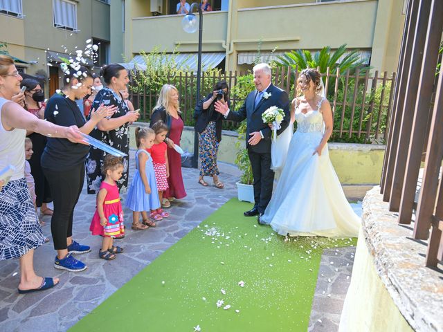 Il matrimonio di Brunella e Pasquale a Sorrento, Napoli 49
