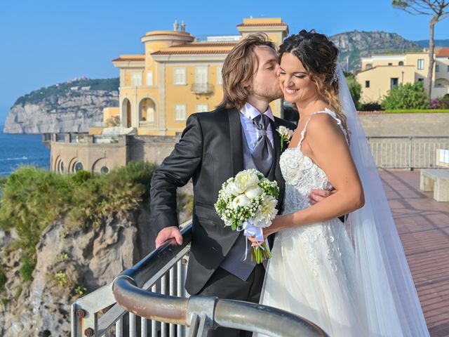 Il matrimonio di Brunella e Pasquale a Sorrento, Napoli 52