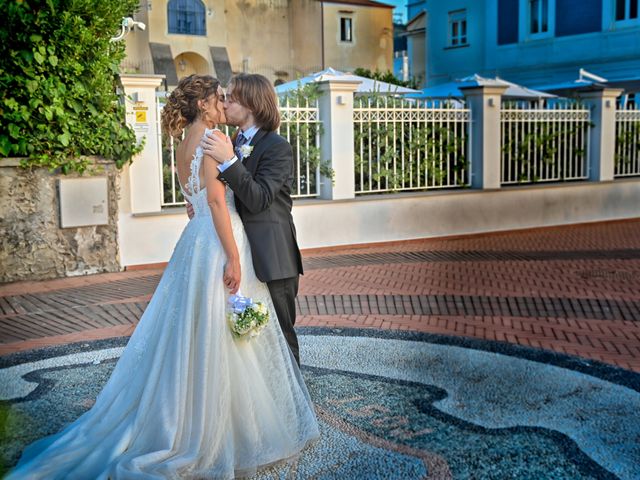 Il matrimonio di Brunella e Pasquale a Sorrento, Napoli 61