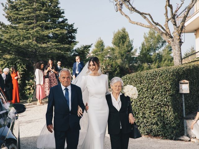 Il matrimonio di Azzurra e Mirko a Cupra Marittima, Ascoli Piceno 8