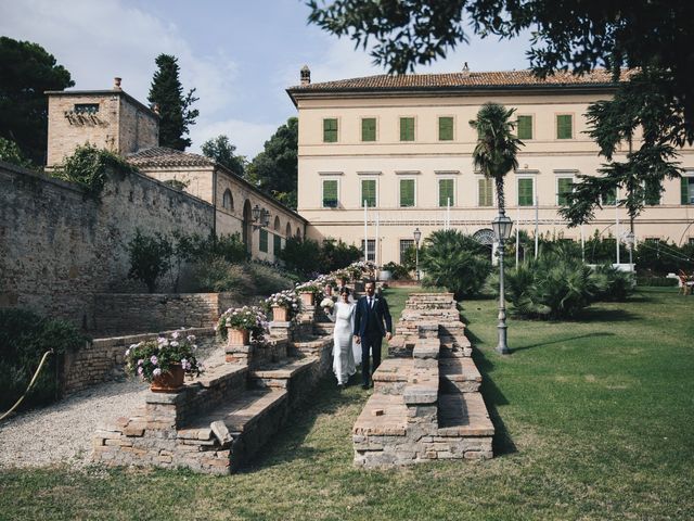 Il matrimonio di Azzurra e Mirko a Cupra Marittima, Ascoli Piceno 23