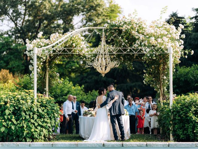 Il matrimonio di Davide e Elisabetta a Fino Mornasco, Como 84