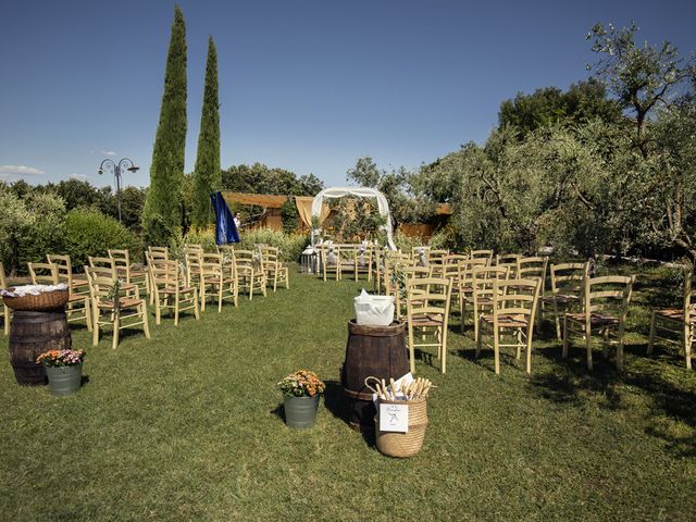 Il matrimonio di Davide e Barbara a Carmignano, Prato 18