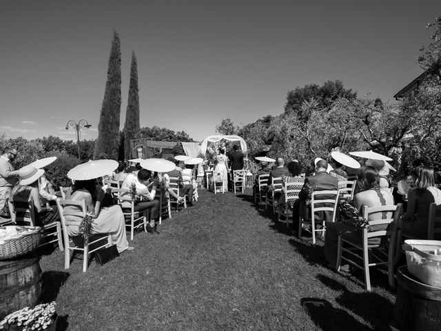 Il matrimonio di Davide e Barbara a Carmignano, Prato 24