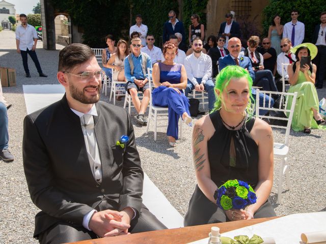 Il matrimonio di Teo e Sharon a Cavernago, Bergamo 54