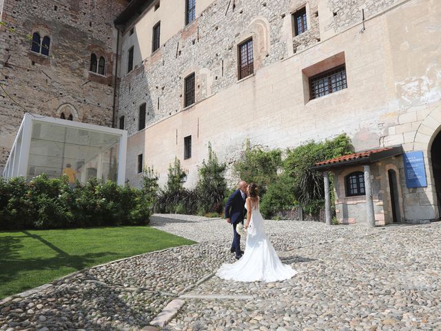 Il matrimonio di Giavid e Laura a Angera, Varese 25