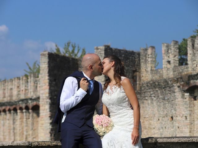 Il matrimonio di Giavid e Laura a Angera, Varese 33