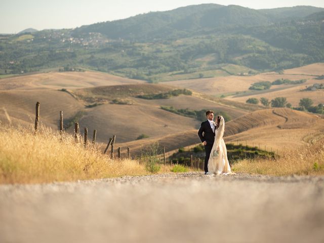 Il matrimonio di Maurizio e Lavinia a Terricciola, Pisa 21