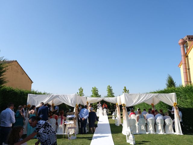 Il matrimonio di Cristian e Dorothy a Ceregnano, Rovigo 14