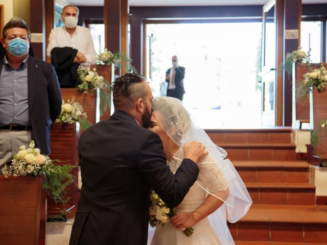 Il matrimonio di Laura e Vincenzo a Quarrata, Pistoia 19