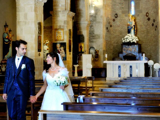 Il matrimonio di Emanuele e Angelica a Pisticci, Matera 15