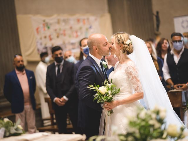 Il matrimonio di Vincenzo e Erika a Prato, Prato 19