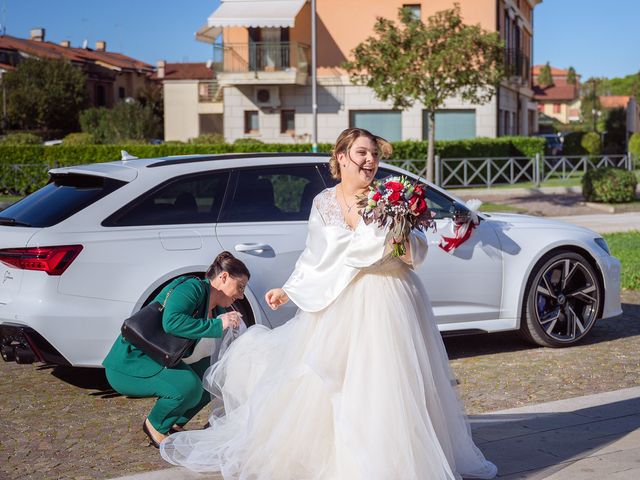 Il matrimonio di Mauro e Samantha a Jesolo, Venezia 17