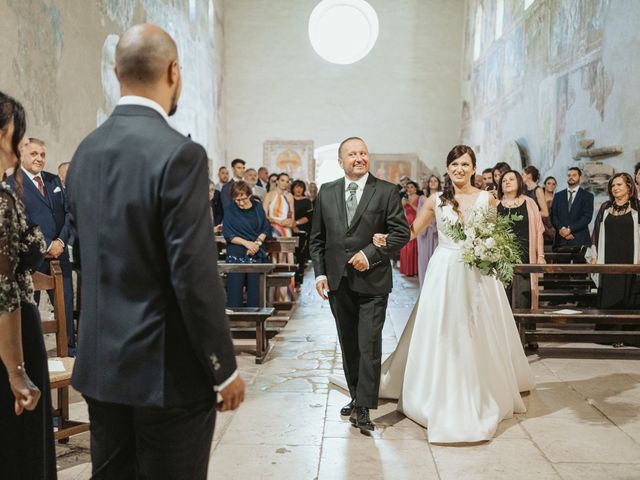 Il matrimonio di Roberta e Lorenzo a Ferentillo, Terni 9