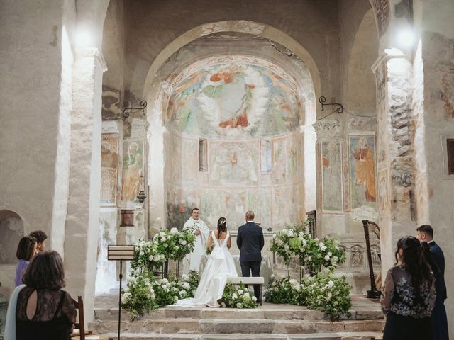 Il matrimonio di Roberta e Lorenzo a Ferentillo, Terni 10