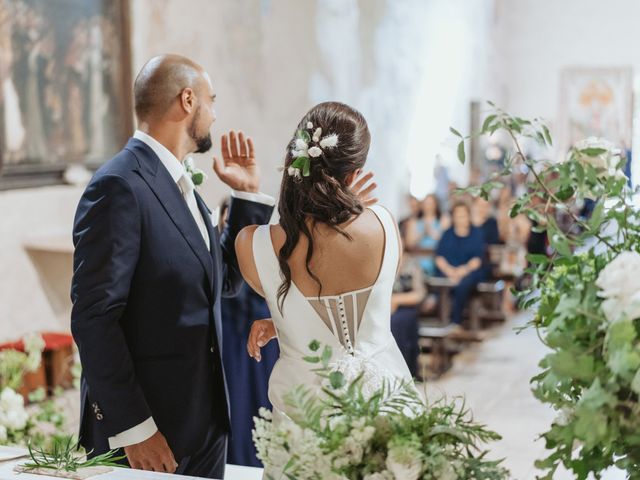 Il matrimonio di Roberta e Lorenzo a Ferentillo, Terni 12