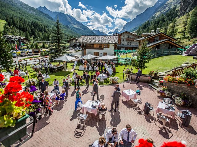 Il matrimonio di Roberto e Silvia a Introd, Aosta 7