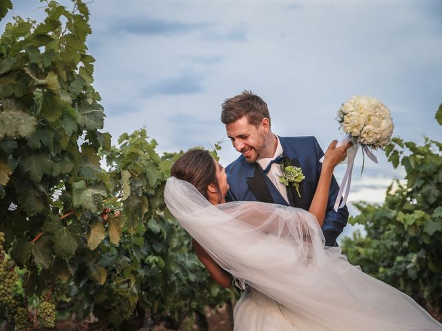 Il matrimonio di Lino e Elisiana a Veglie, Lecce 22