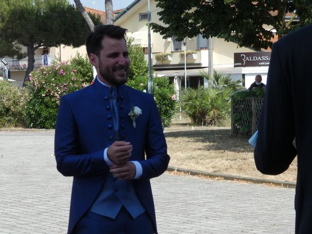 Il matrimonio di Giacomo e Gaia a Viareggio, Lucca 13