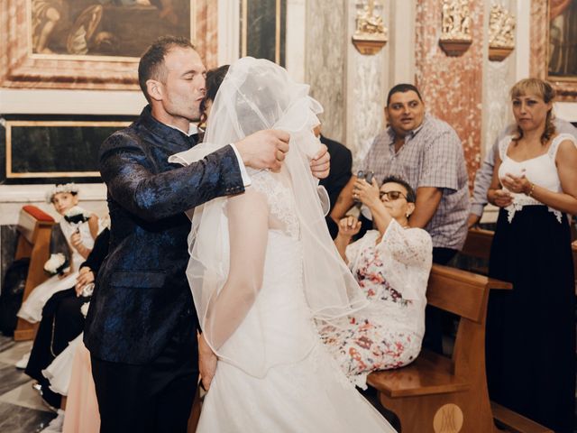 Il matrimonio di Luigi e Rosarita a Poggiomarino, Napoli 16