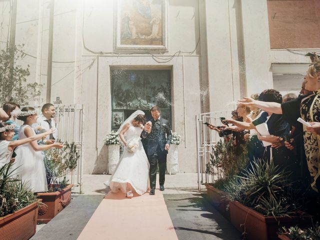 Il matrimonio di Luigi e Rosarita a Poggiomarino, Napoli 20