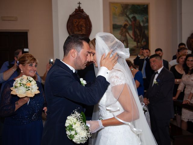 Il matrimonio di Rocco e Josephine a San Ferdinando, Reggio Calabria 19