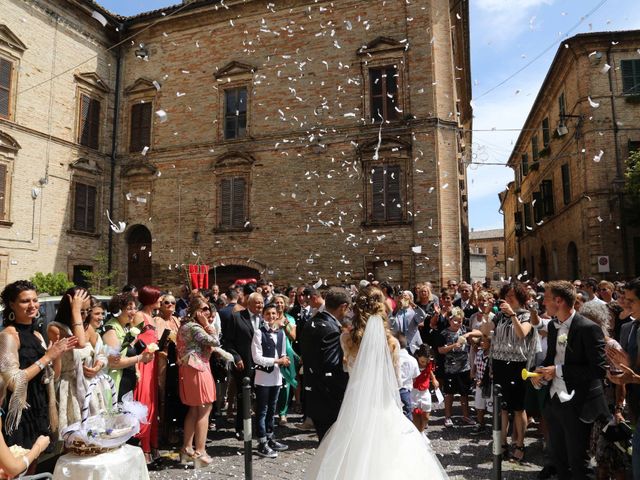 Il matrimonio di Giordano e Sara a Morrovalle, Macerata 42