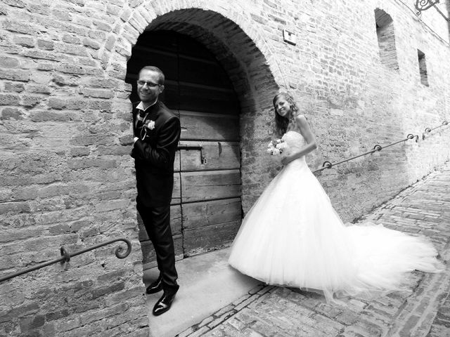 Il matrimonio di Giordano e Sara a Morrovalle, Macerata 50