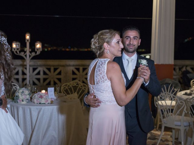 Il matrimonio di Theo e Daniela a Sorrento, Napoli 25