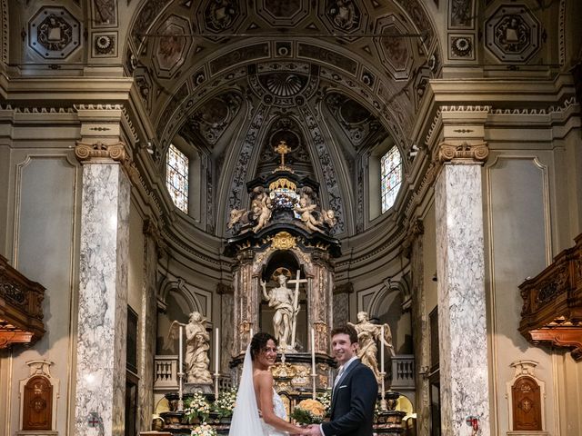 Il matrimonio di Francesca e Valerio a Angera, Varese 20
