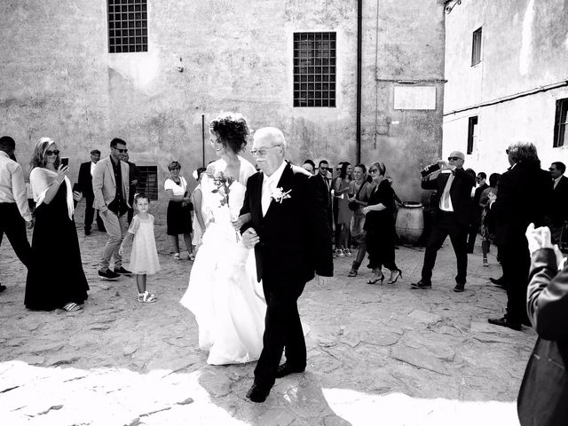 Il matrimonio di Francesco e Lucia a Campiglia Marittima, Livorno 19