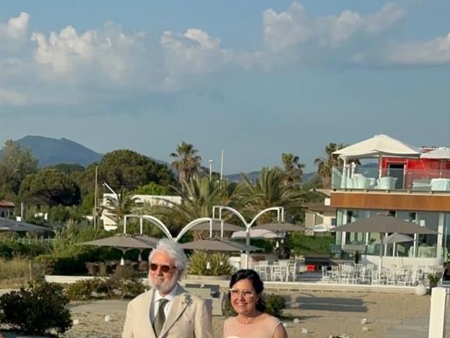 Il matrimonio di Andrea  e Eliana a Viareggio, Lucca 32