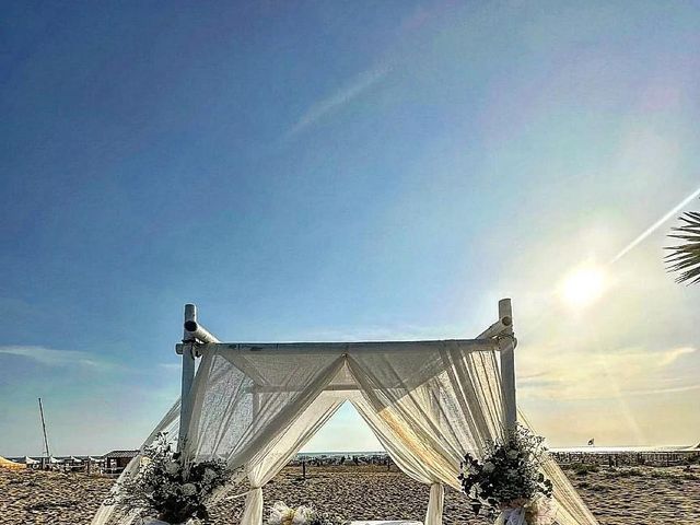 Il matrimonio di Andrea  e Eliana a Viareggio, Lucca 1
