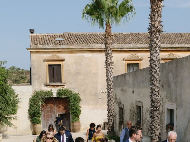 Il matrimonio di Salvatore e Serena a Palazzolo Acreide, Siracusa 18