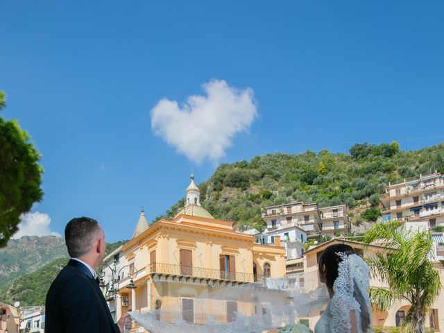 Il matrimonio di Antonella e Vincenzo a Vietri sul Mare, Salerno 9