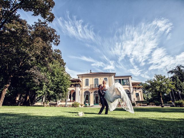 Il matrimonio di Andrea e Cristina a Pero, Milano 1